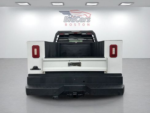 Used 2019 Ford F250 XLT w/ XLT Premium Package image 5