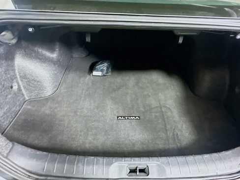 Used 2025 Nissan Altima 2.5 SV image 27