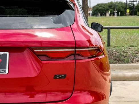 Used 2026 Jaguar F-PACE R-Dynamic S AWD/4WD image 60