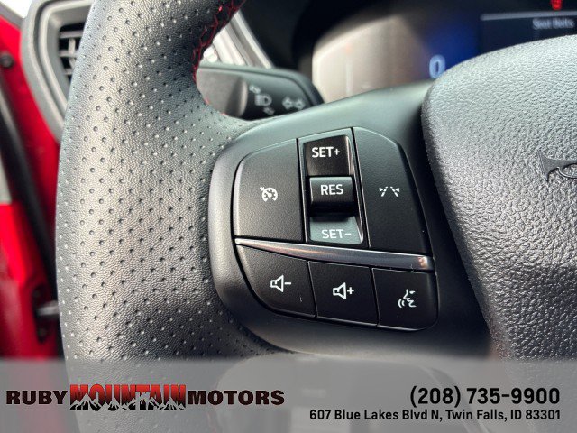 Used 2026 Ford Escape ST-Line AWD/4WD image 17