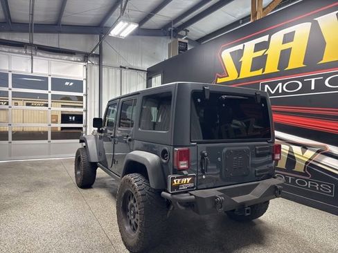 Used 2017 Jeep Wrangler Unlimited Sport w/ Quick Order Package 24S image 12