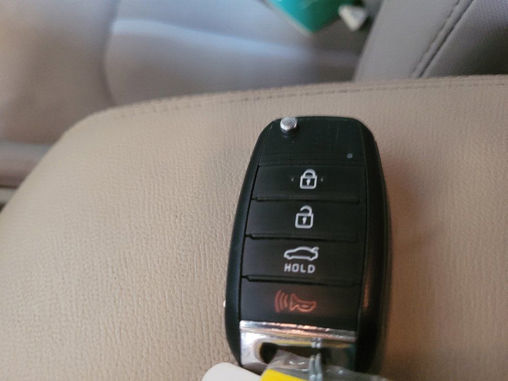 Used 2018 Kia Optima LX FWD image 32