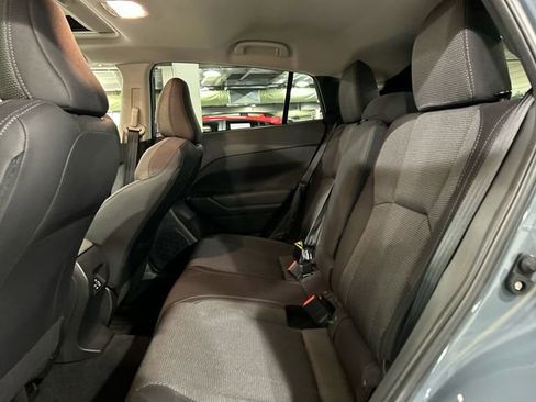Used 2024 Subaru Crosstrek 2.0i Premium image 23