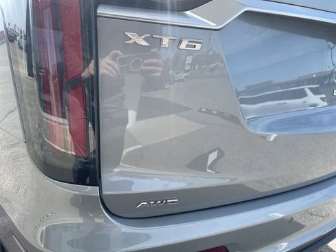 Used 2024 Cadillac XT6 Sport image 14