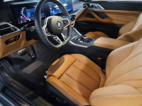 Used 2025 BMW 430i Coupe w/ M Sport Package image 10