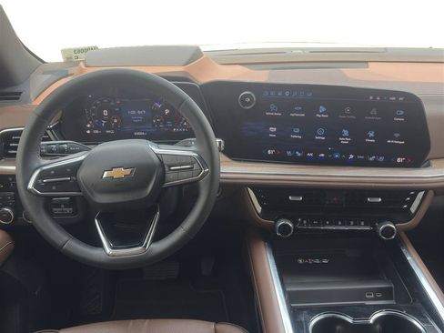 Used 2025 Chevrolet Tahoe High Country w/ Sun And Tow Package AWD/4WD image 8