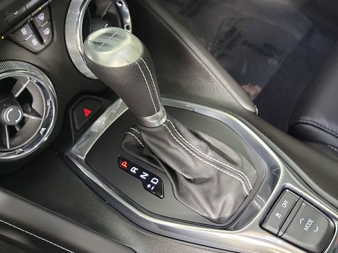 Used 2016 Chevrolet Camaro SS image 22