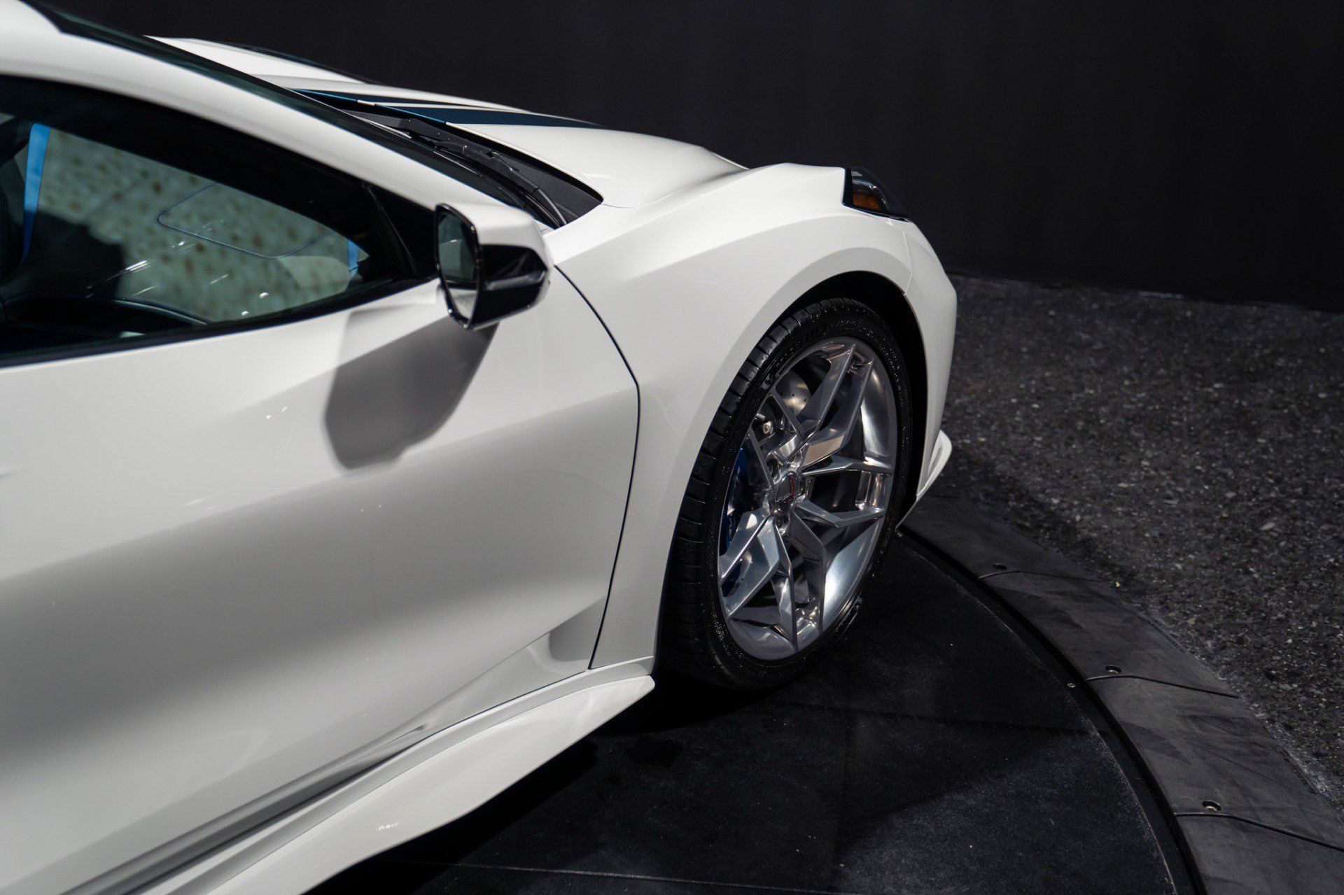 Used 2026 Chevrolet Corvette Z06 w/ Chrome Exterior Badge Package RWD image 19