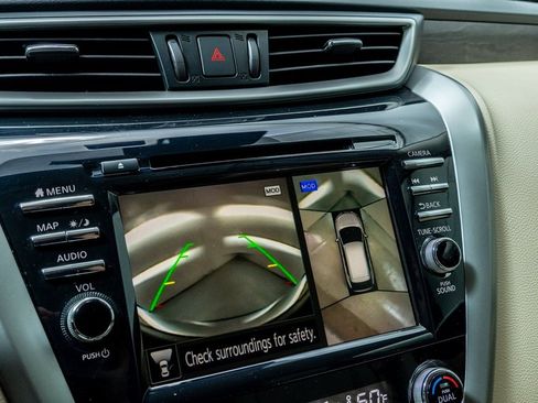 Used 2019 Nissan Murano Platinum w/ Cargo Package image 17