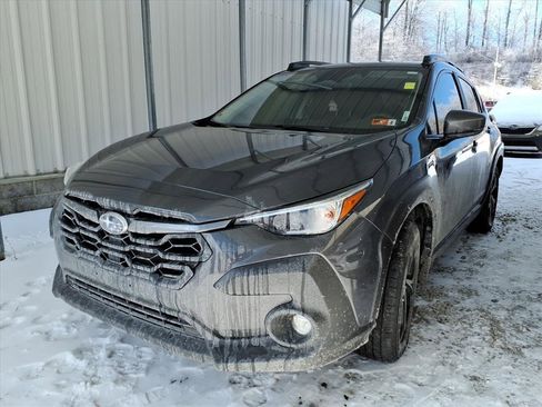 Used 2025 Subaru Crosstrek 2.0i Premium image 2