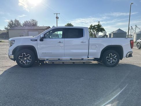 New 2026 GMC Sierra 1500 SLT w/ SLT Premium Plus Package image 4