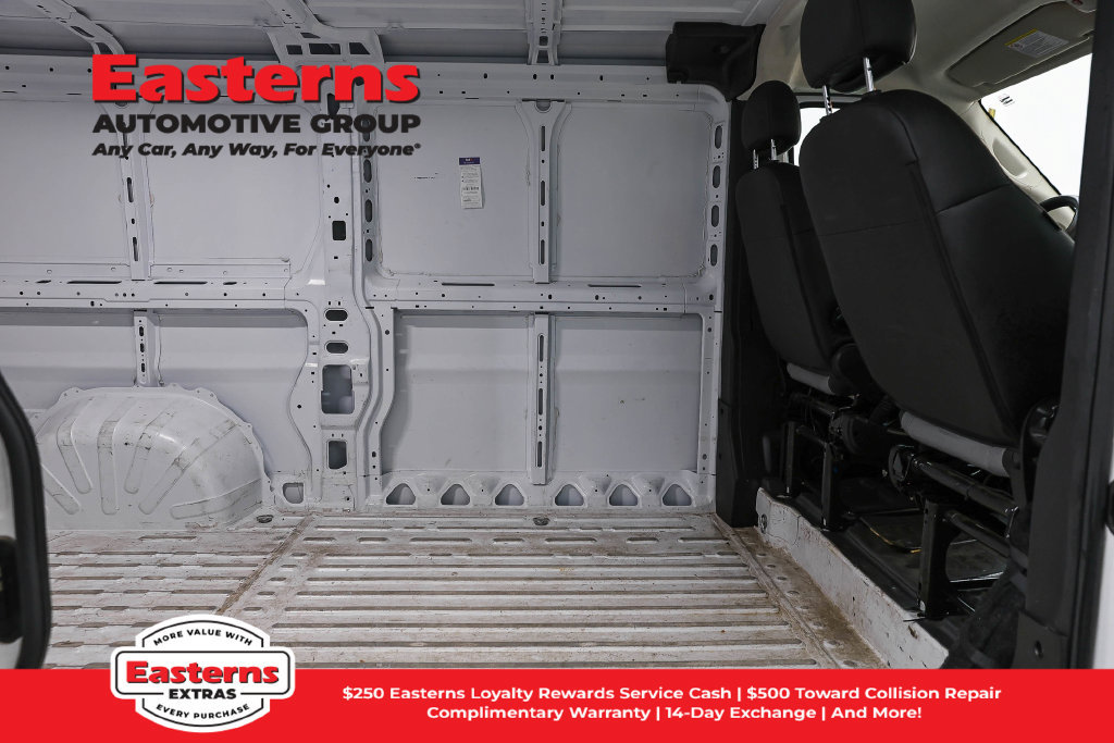 Used 2025 RAM ProMaster 2500 w/ Convenience Group FWD image 23