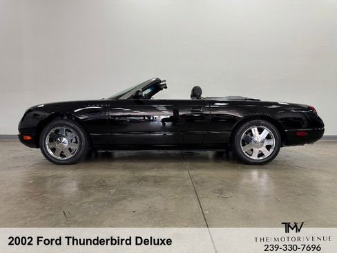 Used 2002 Ford Thunderbird Deluxe image 7