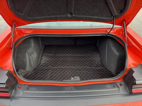 Used 2018 Dodge Challenger SXT Plus image 11