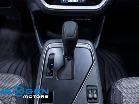 Used 2024 Subaru Crosstrek 2.0i Premium image 14