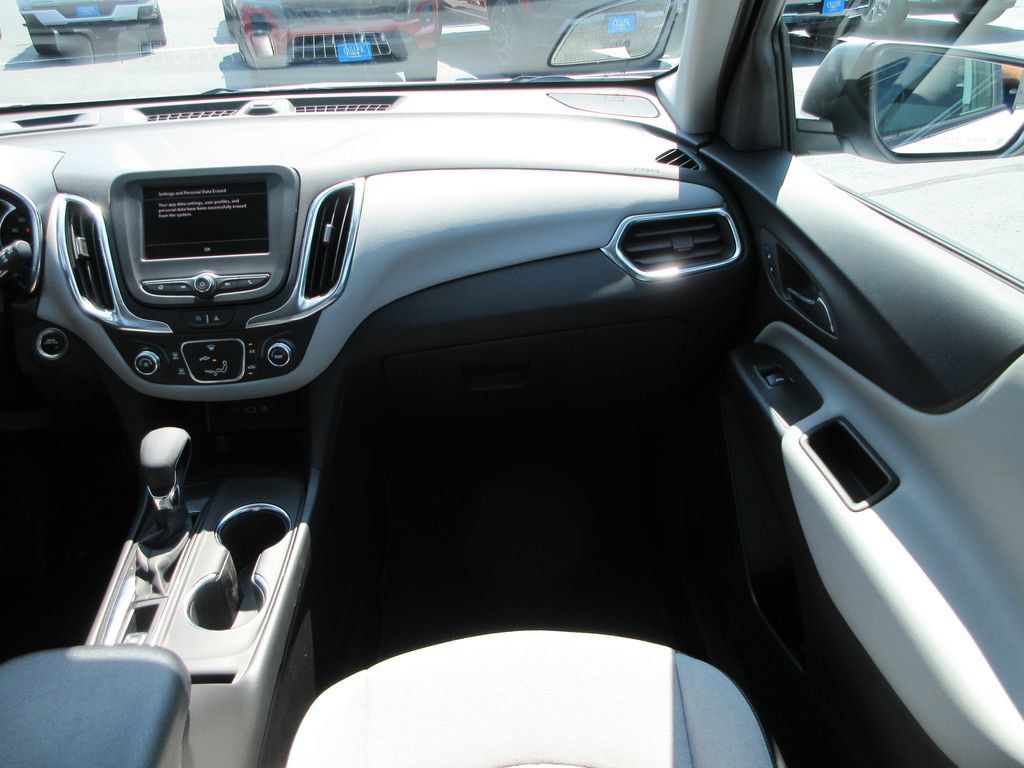 Used 2024 Chevrolet Equinox LS w/ LS Convenience Package FWD image 16