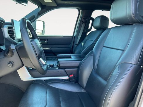 Used 2023 Toyota Tundra Platinum w/ Advanced Package image 10