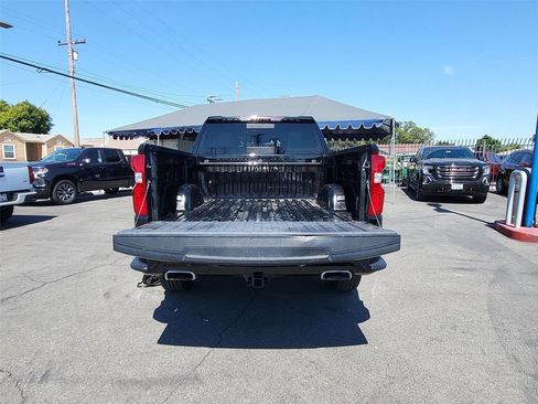 Used 2021 Chevrolet Silverado 1500 LT Trail Boss w/ Convenience Package II AWD/4WD image 17