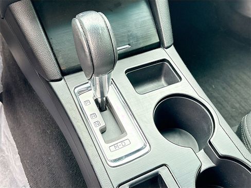 Used 2018 Subaru Legacy 2.5i Premium image 16