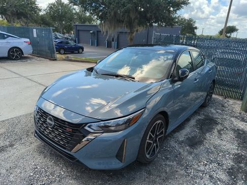 Certified 2018 Nissan Murano SL w/ Cargo Package FWD image 3