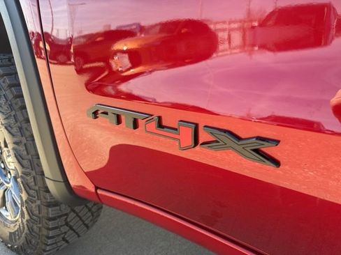 New 2026 GMC Sierra 1500 AT4X w/ LPO, Black Badging Package AWD/4WD image 60