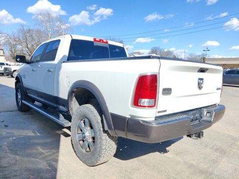 Used 2018 RAM 2500 Longhorn image 11