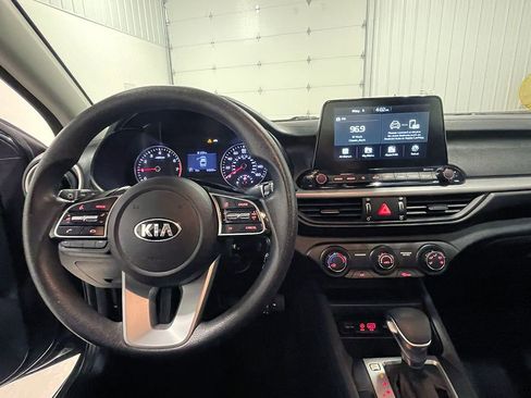 Used 2020 Kia Forte LXS FWD image 34