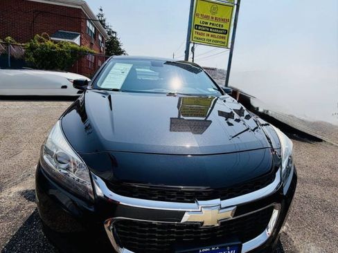 Used 2014 Chevrolet Malibu LT w/ Power Convenience Package FWD image 2