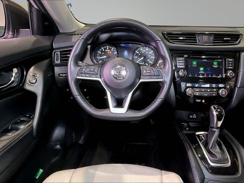 Used 2020 Nissan Rogue SL AWD/4WD image 9