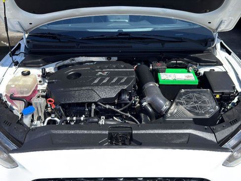 Used 2021 Hyundai Veloster N image 28