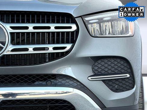 Certified 2025 Mercedes-Benz GLE 450e 4MATIC image 11
