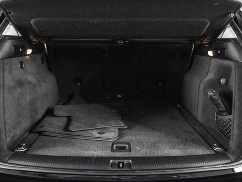 Used 2016 Audi Q5 2.0T Premium image 6