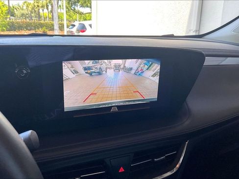 Used 2025 Buick Encore GX Preferred FWD image 13