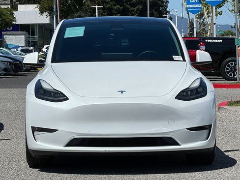 Used 2022 Tesla Model Y Performance AWD/4WD image 5