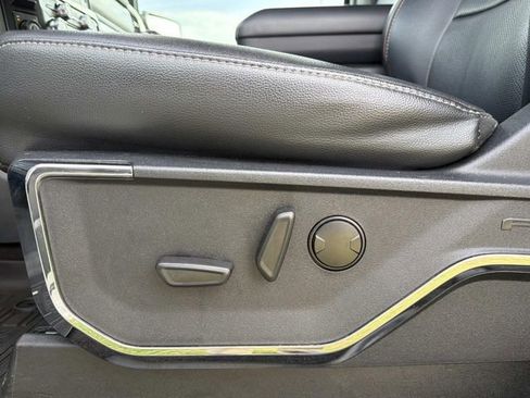 Used 2022 Ford F150 Lariat image 20