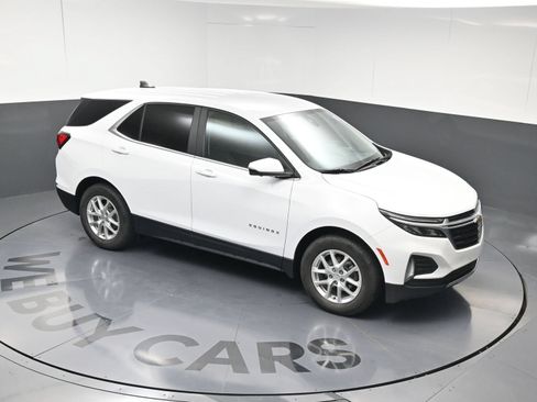 Used 2022 Chevrolet Equinox LT FWD image 15