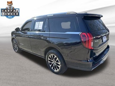 Used 2025 Ford Expedition Platinum image 5