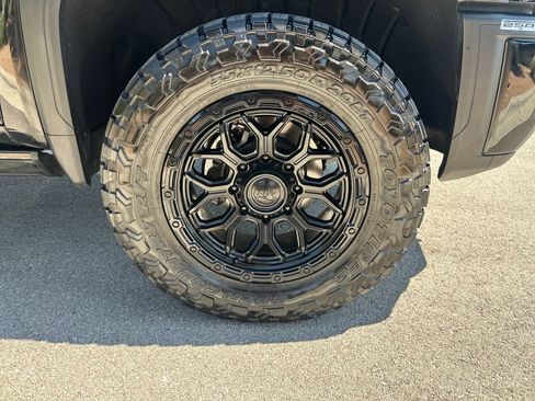 Used 2026 GMC Sierra 2500 Denali Ultimate AWD/4WD image 18