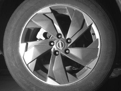 Used 2025 Nissan Rogue SV image 15