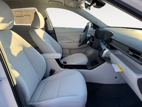 New 2025 Hyundai Kona SEL image 15