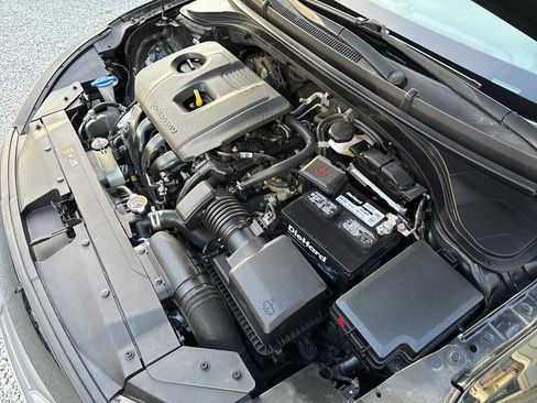 Used 2020 Hyundai Elantra SE w/ Cargo Package (C1) image 27