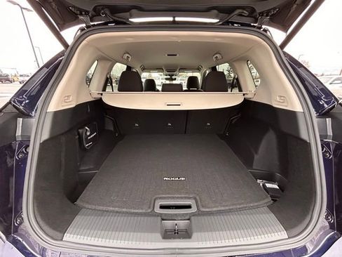 New 2026 Nissan Rogue SV w/ Cold Weather Package image 40