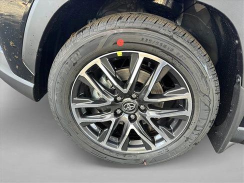 New 2026 Toyota Corolla Cross XLE image 16