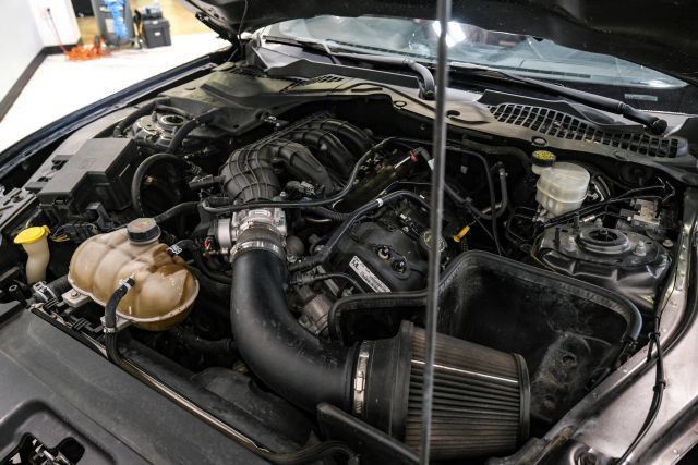 Used 2017 Ford Mustang Coupe RWD image 40