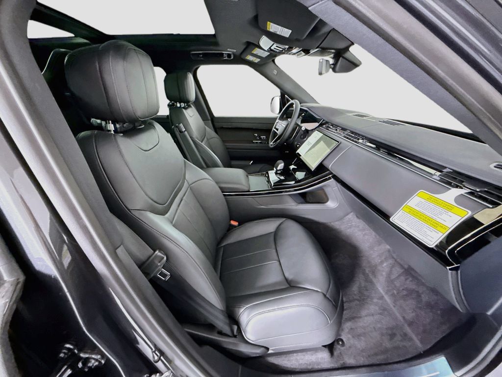 New 2026 Land Rover Range Rover Sport Dynamic SE AWD/4WD image 22