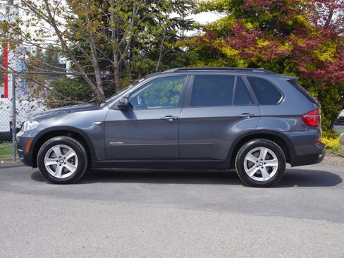 Used 2012 BMW X5 xDrive35d AWD/4WD image 16