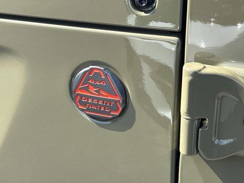 New 2026 Jeep Gladiator Mojave image 7