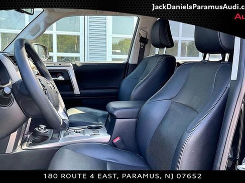 Used 2022 Toyota 4Runner Limited AWD/4WD image 16