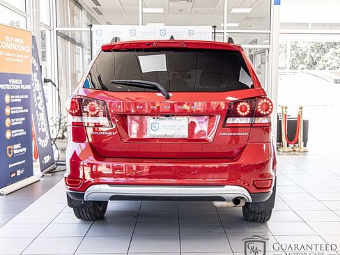 Used 2020 Dodge Journey Crossroad FWD image 14