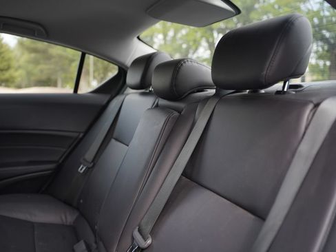 Used 2016 Acura ILX FWD image 11